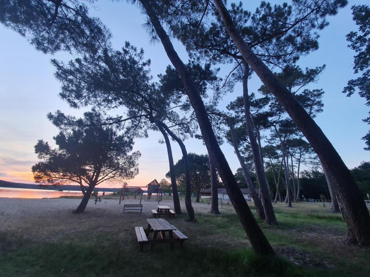 Sainte-Eulalie-en-Born Mobil Home מראה חיצוני תמונה